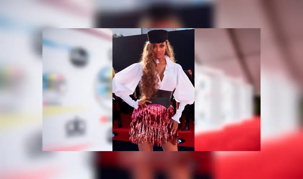 American Music Awards 2018: Taylor Swift se robó todas las miradas en la alfombra roja [FOTOS y VIDEOS]