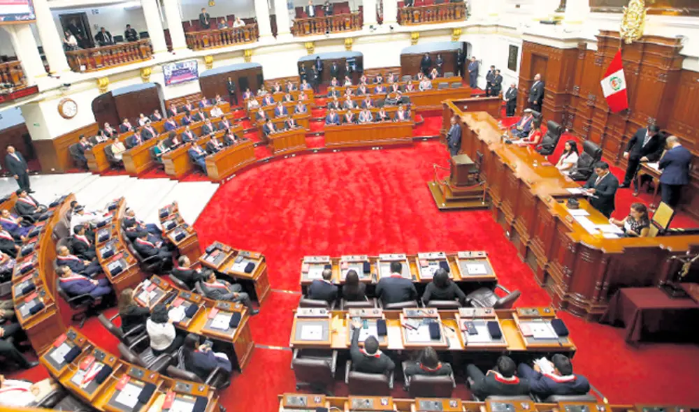 Piden investigar a congresistas por uso de vuelo humanitario Piden investigar a congresistas por uso de vuelo humanitario