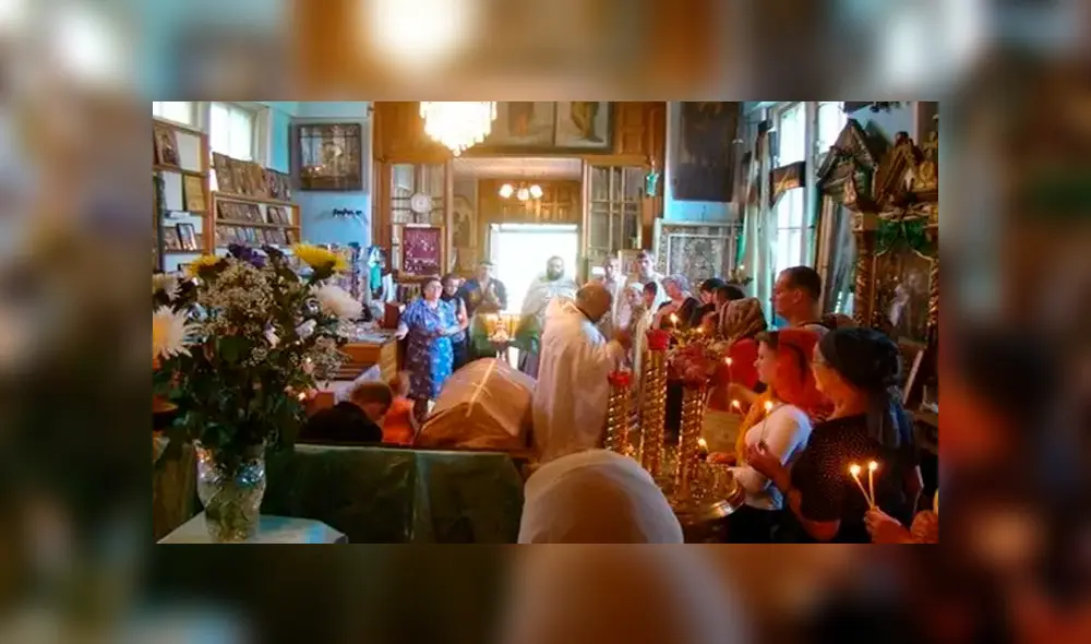 Madre descubre a través del ADN que su hija asesinada fue intercambiada al nacer [VIDEO] 