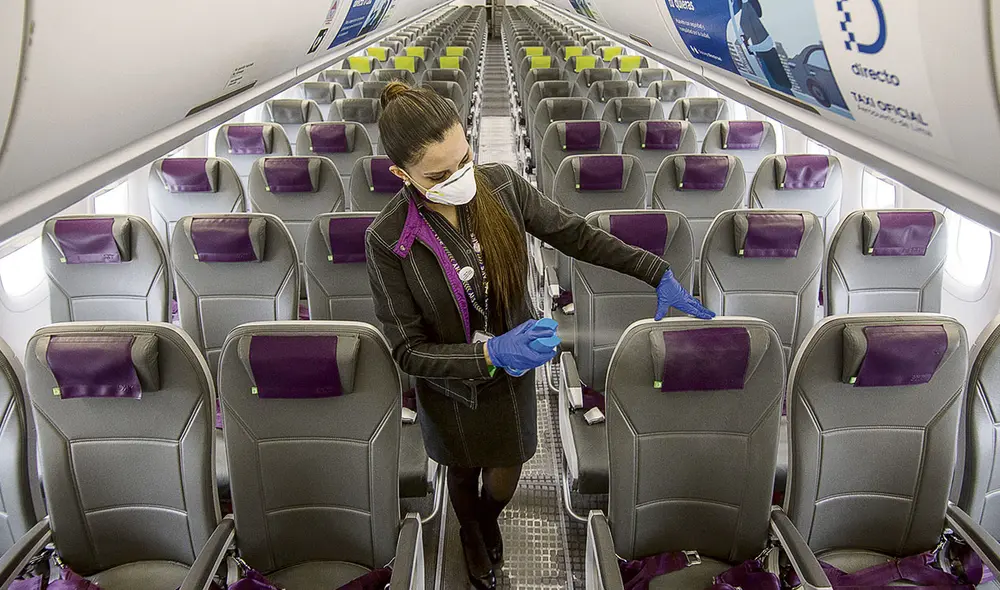 Pasajeros. Se estima que las aerolíneas movilizarán hasta 9 millones de pasajeros nacionales y extranjeros al término del año. Foto: John Reyes/La República