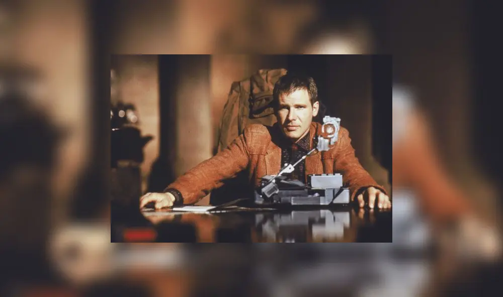 Harrison Ford aplicando el test de turing a un androide | Fotocaptura: Blade Runner Harrison Ford aplicando el test de turing a un androide | Fotocaptura: Blade Runner
