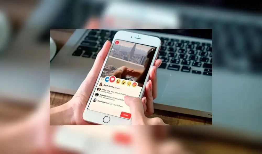 Facebook ya permite añadir subtítulos en videos en directo