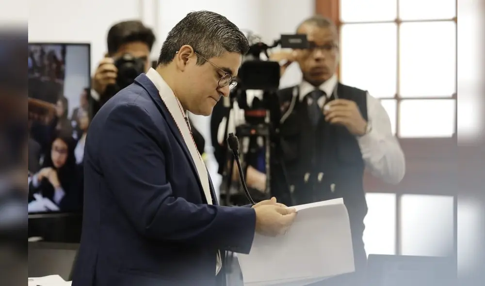 José Domingo Pérez reveló que el tribuno José Luis Sardón está casado con la hermana de un falso aportante fujimorista. Foto: John Reyes / La República