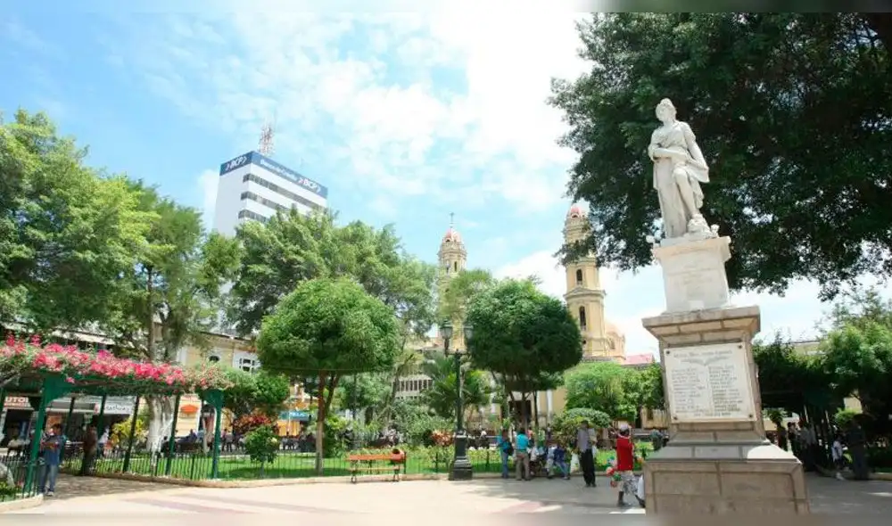 Piura: recolectan firmas para referéndum nacional