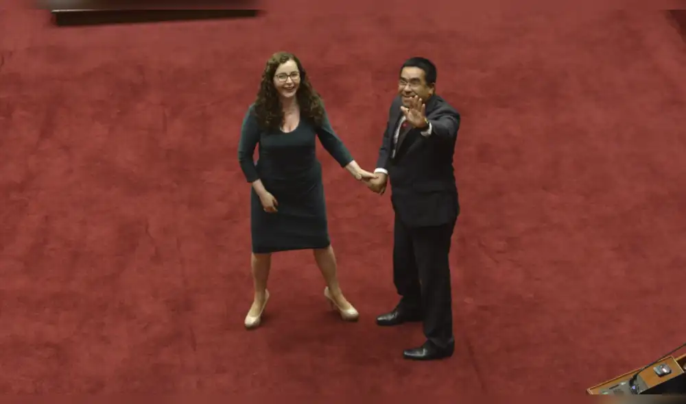 Autógrafa de Ley Orgánica de la JNJ fue entregada al Ejecutivo Autógrafa de Ley Orgánica de la JNJ fue entregada al Ejecutivo