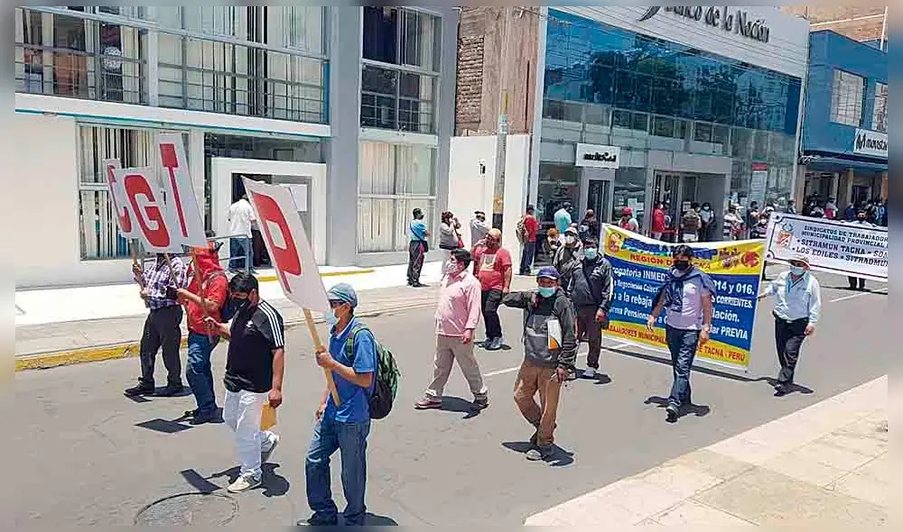 gremios. Convocatoria no tuvo tanta acogida en agremiados como protestas contra Merino.