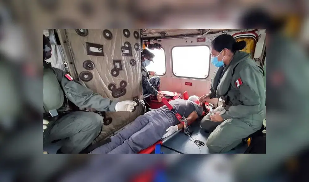 Rescate en alta mar. Fotos: Óscar Chumpitaz. Rescate en alta mar. Fotos: Óscar Chumpitaz.