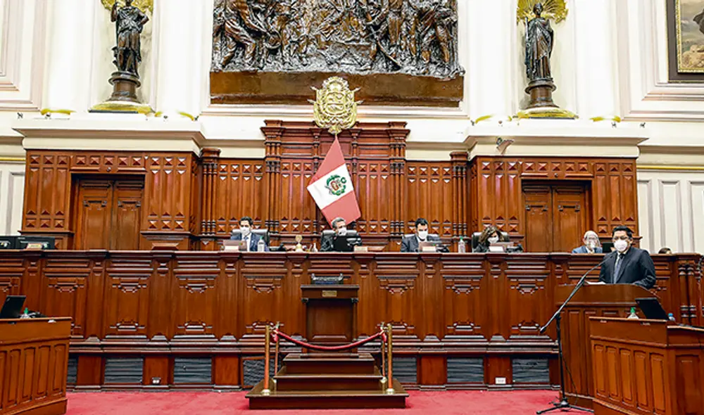 El premier Vicente Zeballos habló sobre la necesidad de establecer una convivencia diferente. "No podemos vivir en una especie de burbuja en la que nos sea indiferente la suerte
del prójimo", dijo. Foto: PCM El premier Vicente Zeballos habló sobre la necesidad de establecer una convivencia diferente. "No podemos vivir en una especie de burbuja en la que nos sea indiferente la suerte
del prójimo", dijo. Foto: PCM