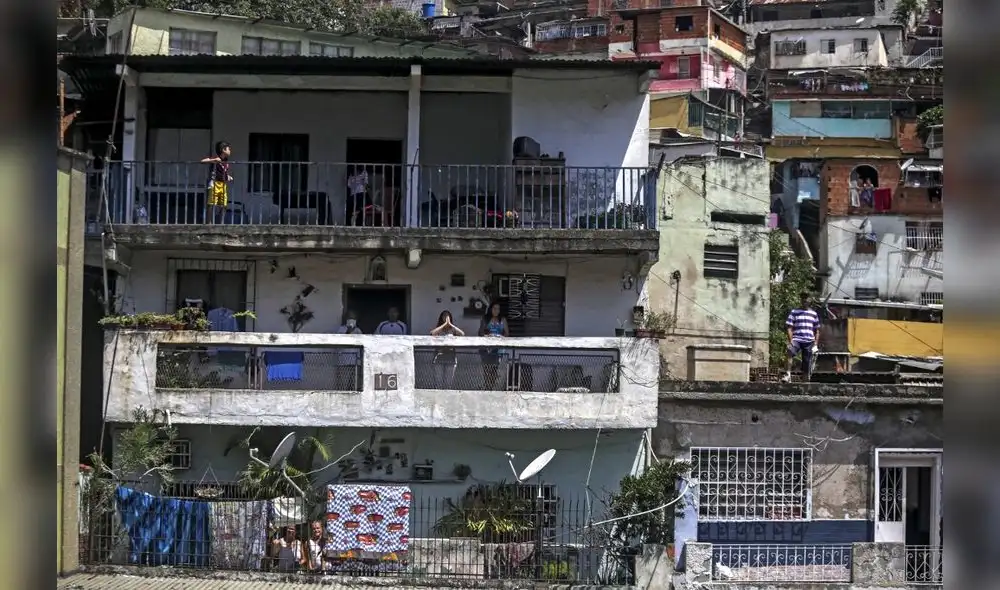 Esas  provisiones se distribuirán en centros sanitarios de Venezuela. Foto: AFP.