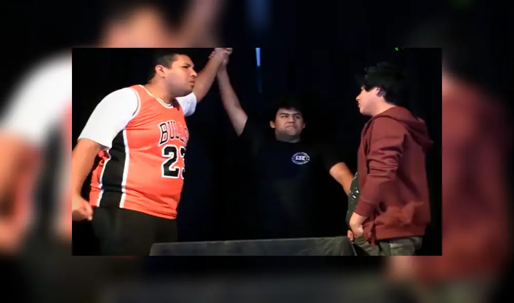 Desliza para ver las imágenes más impactantes del video que se hizo viral en Facebook.