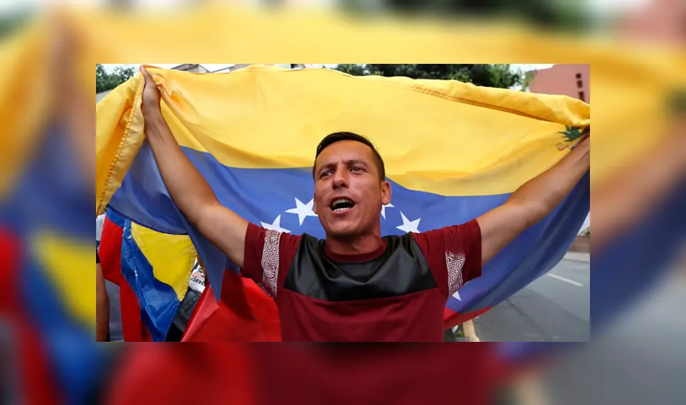 Venezolanos en Perú protestan contra Nicolás Maduro frente a la Embajada