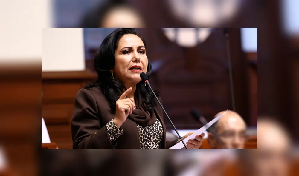 Ministra de la Mujer pide pena máxima para abogado acusado de violación sexual y tocamientos indebidos. Foto: Ideeleradio Ministra de la Mujer pide pena máxima para abogado acusado de violación sexual y tocamientos indebidos. Foto: Ideeleradio
