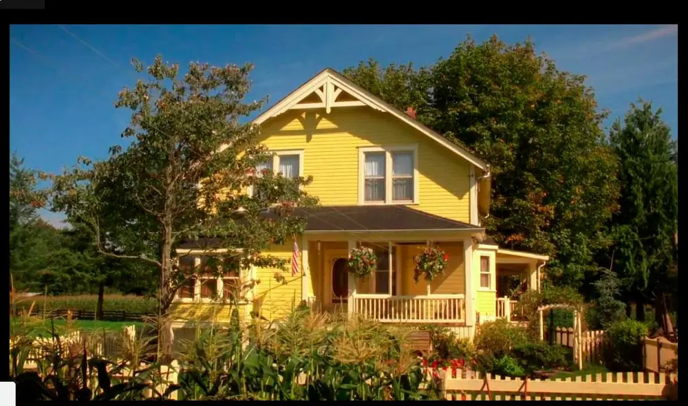 Desliza las imágenes para ver cómo luce la verdadera granja que aparece en la serie Smallville Foto: captura de Google Maps