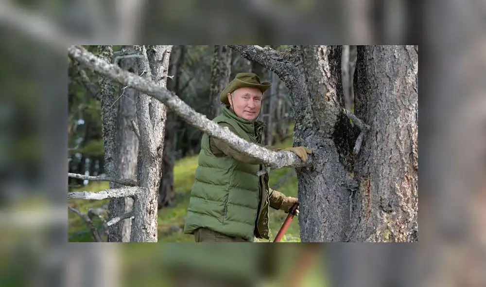 Vladímir Putin celebra sus 67 años en la gaita de Siberia. Foto: ALEXEI DRUZHINYN AFP