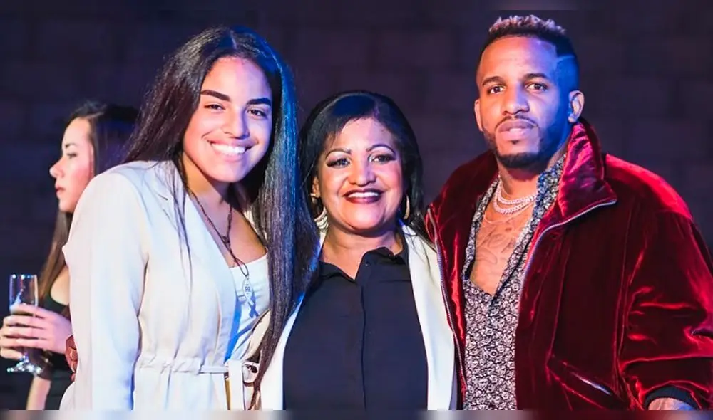 Jefferson Farfán cumple