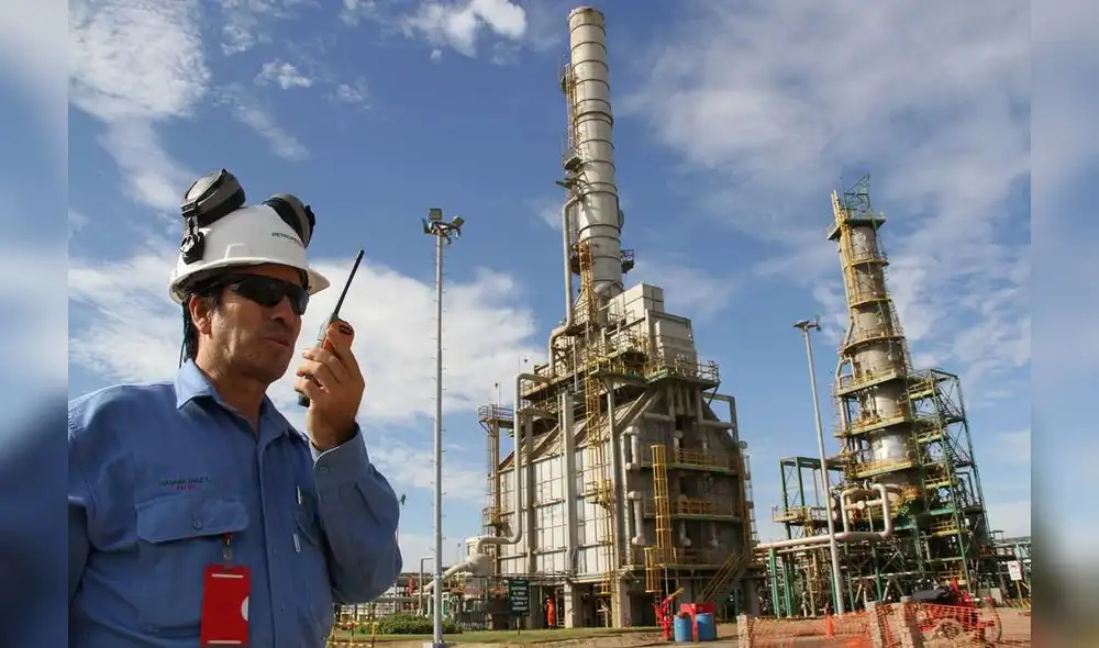 Urge informe de la Contraloría para  la emisión de bonos de Petroperú