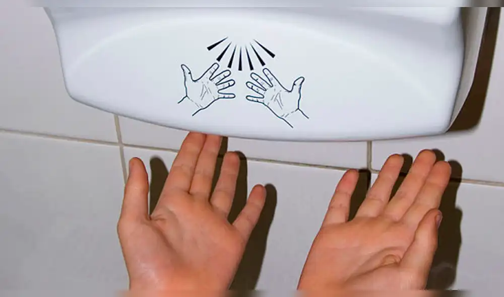 Twitter Viral: Quedó aterrorizado con lo que halló en secador de manos de baño público