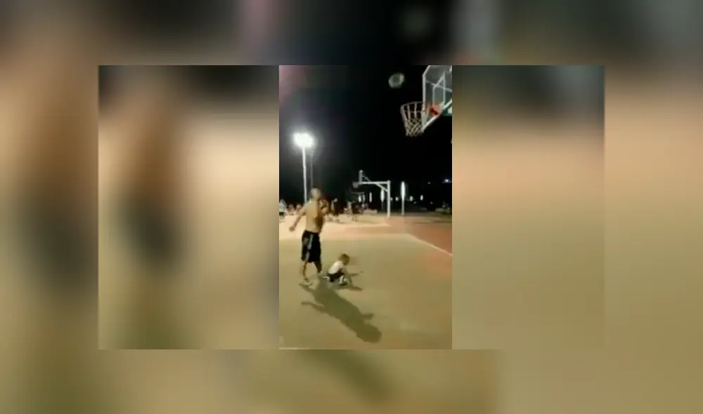 Facebook viral: padre juega básquet con su bebé y hace lo impensado para mantener su ilusión Facebook viral: padre juega básquet con su bebé y hace lo impensado para mantener su ilusión