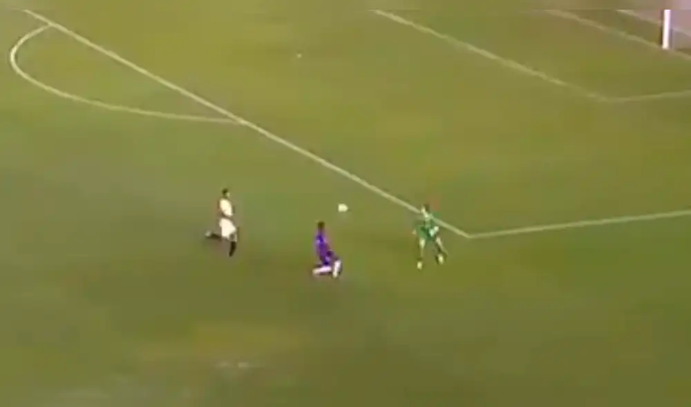 Universitario: Jack Durán dejó regado a Patrick Zubczuk con ‘huacha’ incluida [VIDEO]