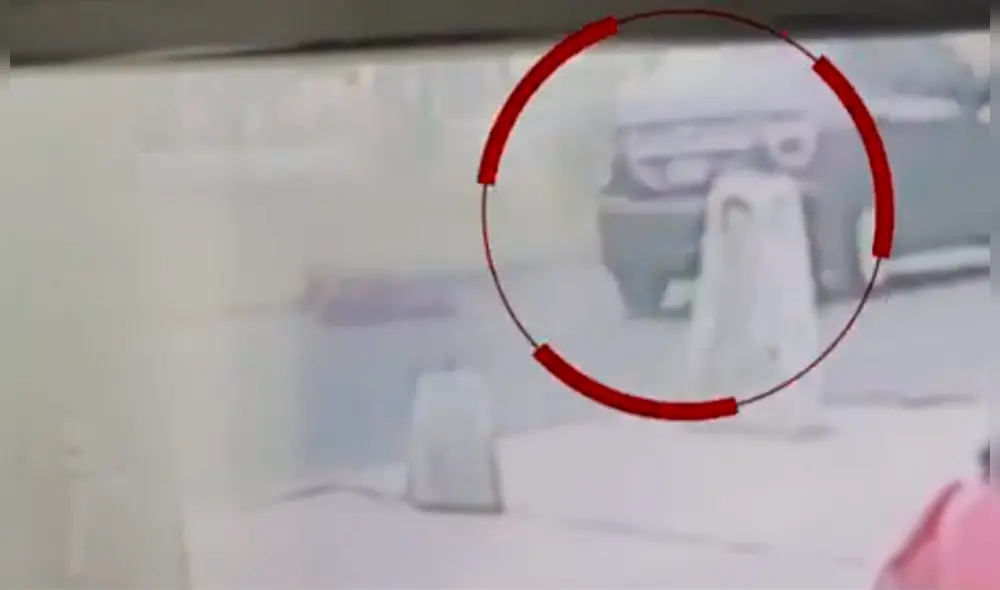 El menor sufrió múltiples heridas y también se fracturó el fémur. (Foto: Captura video) El menor sufrió múltiples heridas y también se fracturó el fémur. (Foto: Captura video)