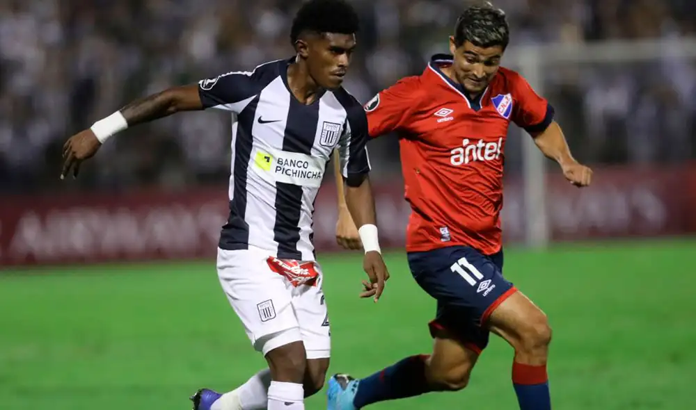 Oslimg Mora fue titular ante Nacional y Racing por la Libertadores. Foto: Archivo GLR