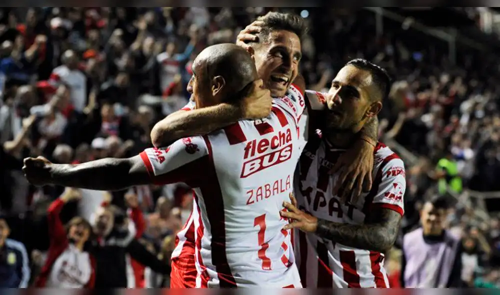 Unión Santa Fe vs Independiente del Valle: Mazzola puso el 1-0 con soberbio derechazo