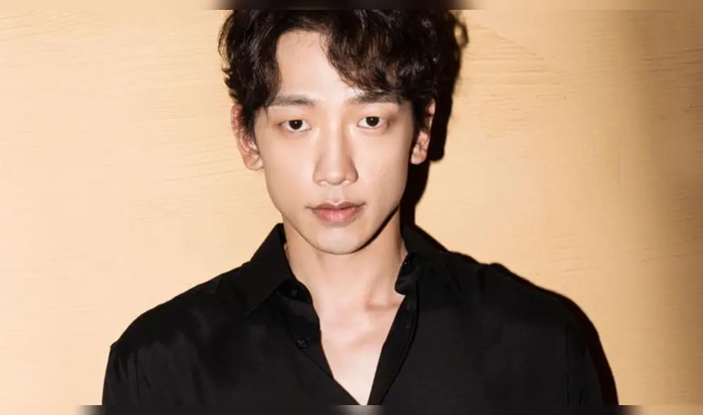 Bi Rain publicó en VLive un vlog de su rutina de ejercicios.