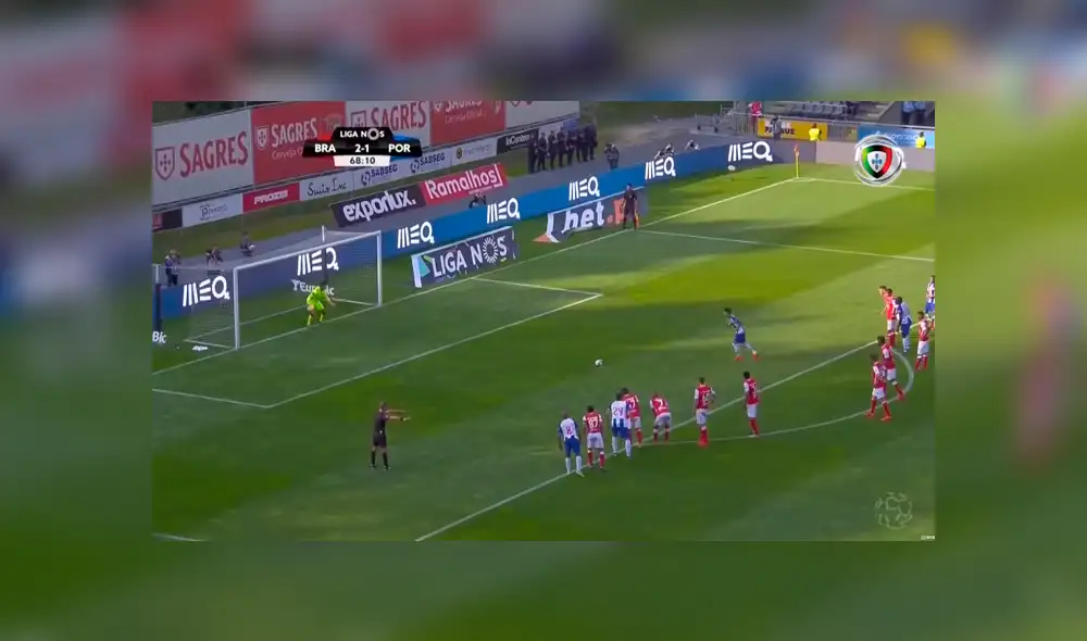 ¿La lesión mas tonta del mundo? Pateó un penal y tuvo que ser reemplazado [VIDEO]