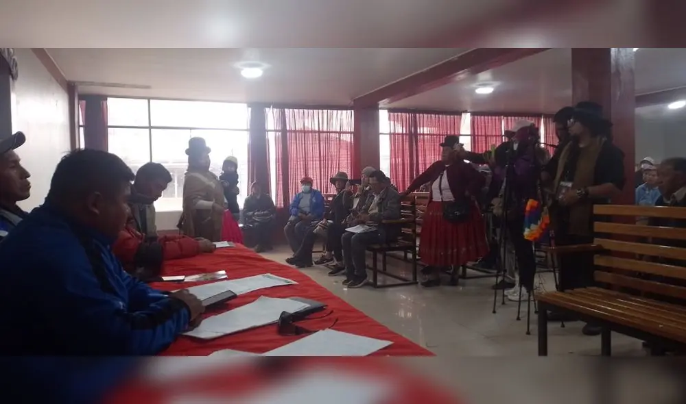 Encuentro se desarrolló con dirigentes de las diferentes provincias de Puno. Foto: Liubomir Fernandez/ URPI-LR