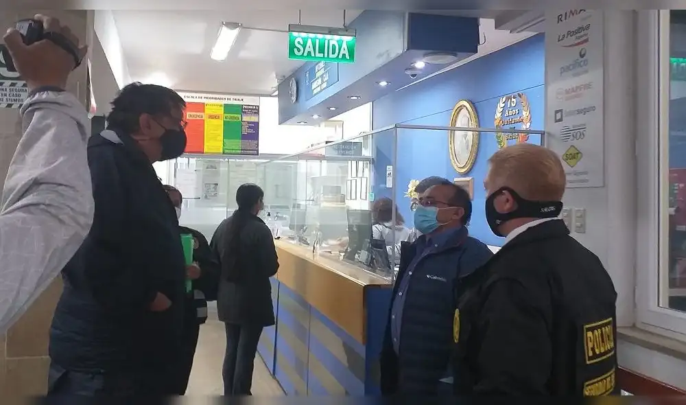 Cusco. Hasta las clínicas llegó la Fiscalía y la Policía para intervenir en casos.