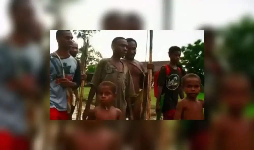 Wawa tenía solo seis años cuando su tribu pensó que era un "espíritu malo". Foto: Canal 7. Wawa tenía solo seis años cuando su tribu pensó que era un "espíritu malo". Foto: Canal 7.