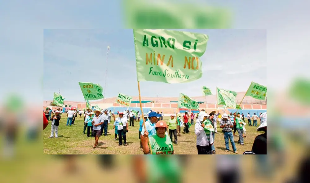 Suspenderían clases en Islay por protesta contra proyecto minero Tía María. Créditos: Manuel Berrios / La República. Suspenderían clases en Islay por protesta contra proyecto minero Tía María. Créditos: Manuel Berrios / La República.