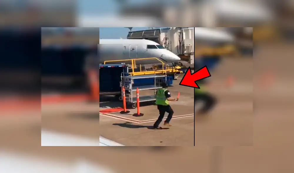 La interpretación del joven no pasó desapercibida por los pasajeros de la aerolínea, quienes no tardaron en grabarla para compartirla en Facebook La interpretación del joven no pasó desapercibida por los pasajeros de la aerolínea, quienes no tardaron en grabarla para compartirla en Facebook