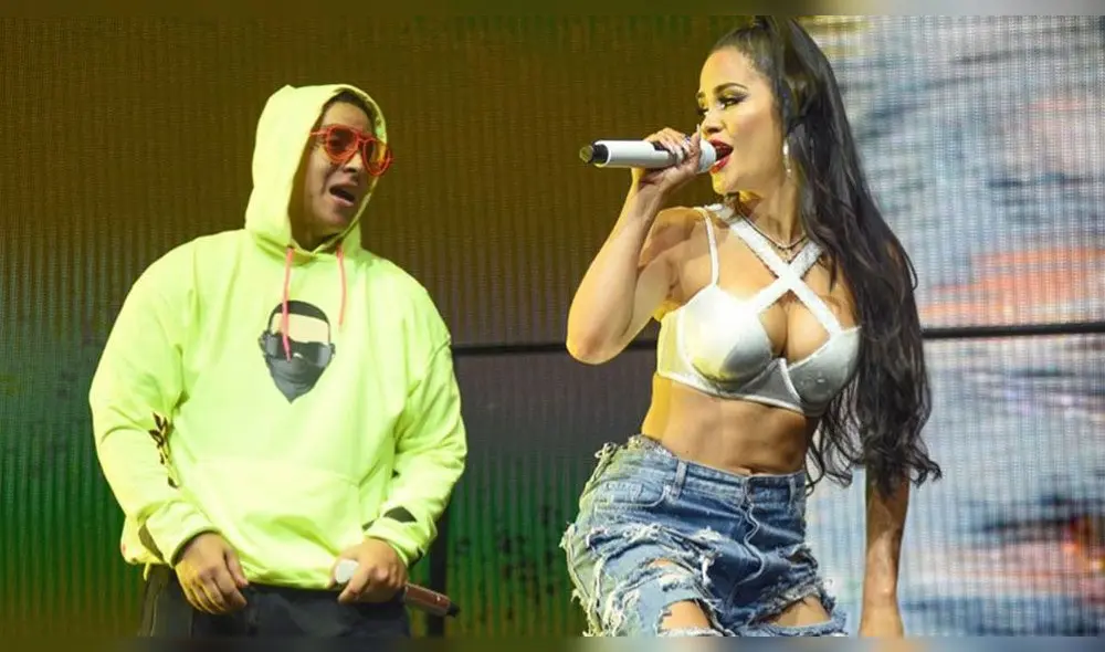 La cantante permanece en el país del cantante ¿Pasó Año nuevo con él? La cantante permanece en el país del cantante ¿Pasó Año nuevo con él?