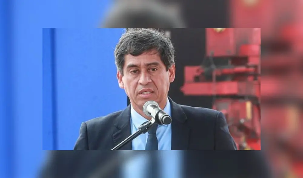 Carlos Lozada Carlos Lozada