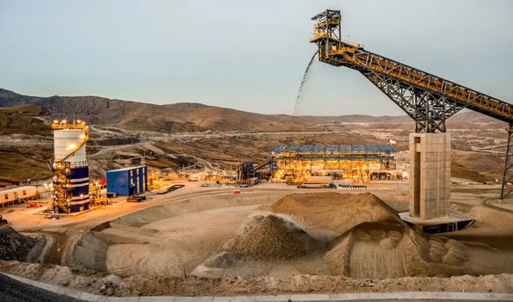 La minería es la principal actividad económica que aporta al Producto Bruto Interno de Arequipa La minería es la principal actividad económica que aporta al Producto Bruto Interno de Arequipa