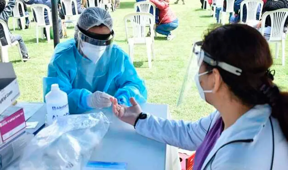 Más de 5.000 pruebas fueron practicadas a vecinos chalacos. Foto: Minsa