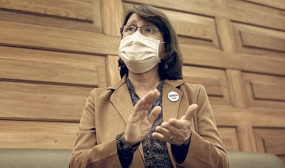 Reflexión. Para la ministra Pilar Mazzetti, la lentitud del Estado se debe a la sobrerregulación en el sector público. Foto: John Reyes/La República