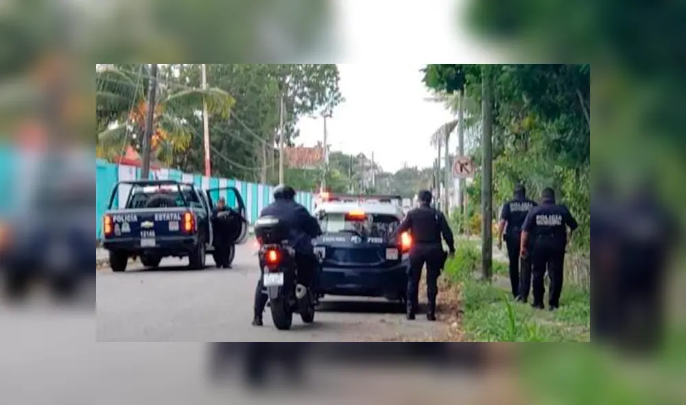 Una mujer mexicana no soportó la infidelidad de su esposo y en venganza mandó a imprimir una enorme fotografía de la amante desnuda y la colocó en plena vía pública.