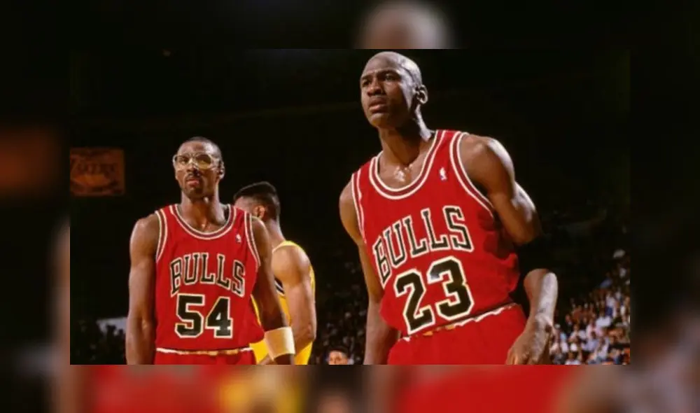 Grant tilda a Michael Jordan de rencoroso y asegura que "The Last Dance" falta a la verdad en un 90 %. Grant tilda a Michael Jordan de rencoroso y asegura que "The Last Dance" falta a la verdad en un 90 %.