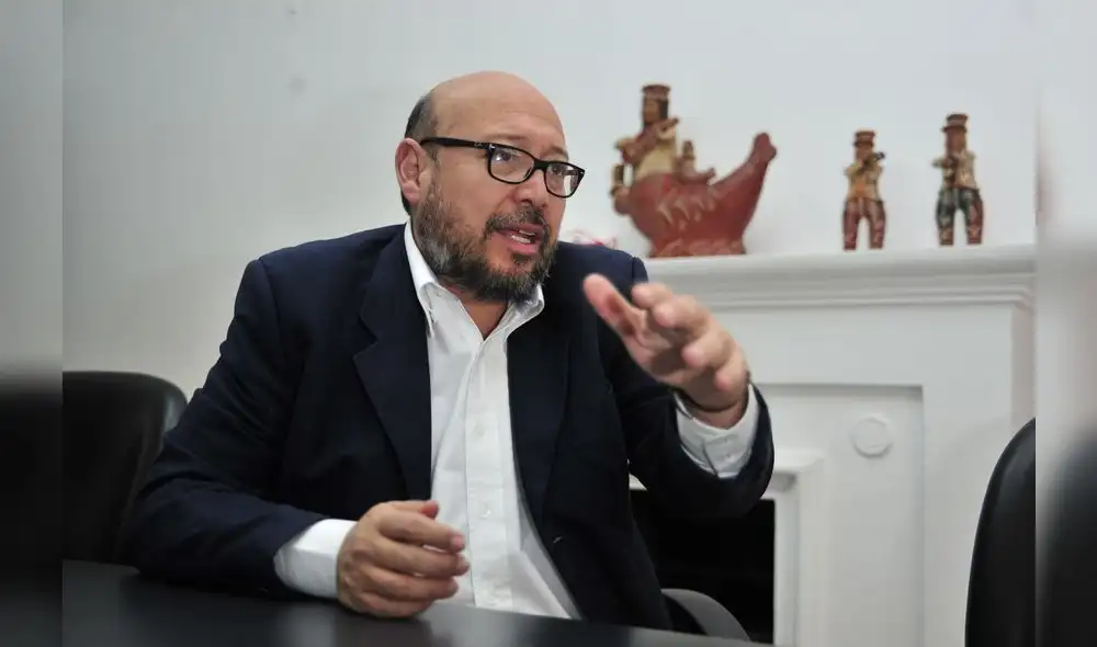 Percy Medina: “Sería gravísimo mantener a cuestionados en la ONPE”