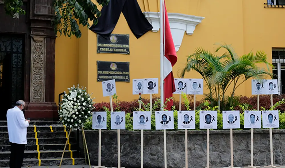 Médicos fallecidos luchando contra el COVID-19 / Fotos: John Reyes Médicos fallecidos luchando contra el COVID-19 / Fotos: John Reyes