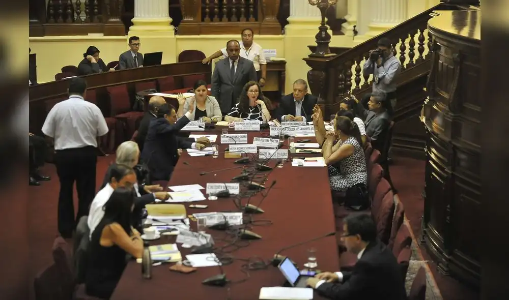 Constitución aprueba opinión consultiva que blinda a Edwin Donayre Constitución aprueba opinión consultiva que blinda a Edwin Donayre