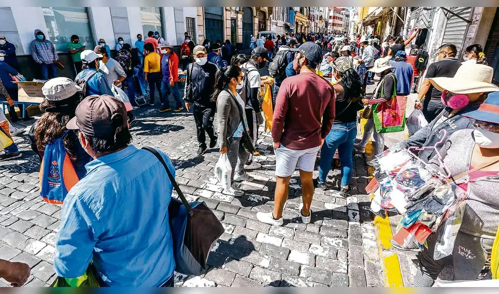 altos niveles de contagio. Provincia de Arequipa estuvo en cuarentena desde el 15 de marzo. Aunque dejará la medida, continuarán varias prohibiciones. altos niveles de contagio. Provincia de Arequipa estuvo en cuarentena desde el 15 de marzo. Aunque dejará la medida, continuarán varias prohibiciones.