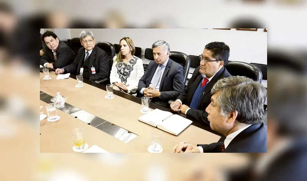 pedido. Ministro Miguel Estrada se reunió con tacneños. pedido. Ministro Miguel Estrada se reunió con tacneños.