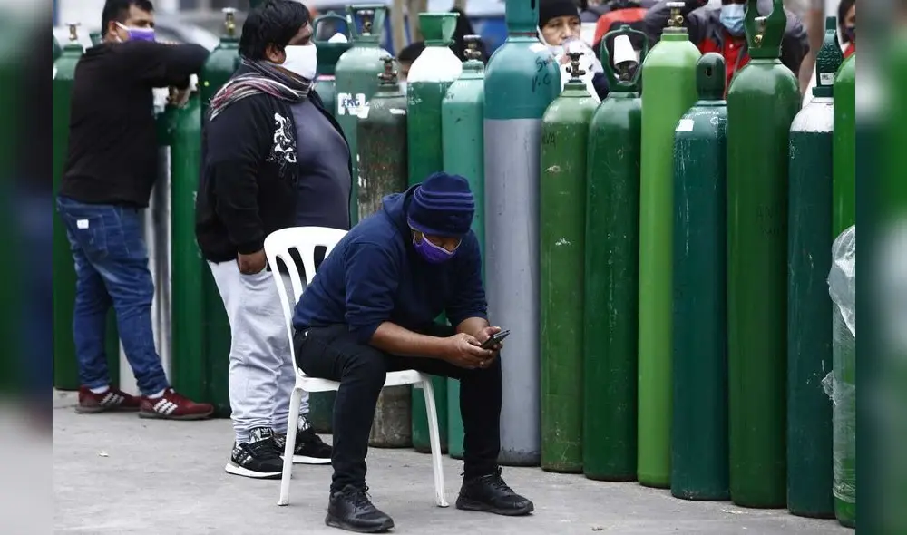Se registran largas colas y aglomeración en la recarga de oxigeno en el Callao / Credito: Marco Cotrina Se registran largas colas y aglomeración en la recarga de oxigeno en el Callao / Credito: Marco Cotrina