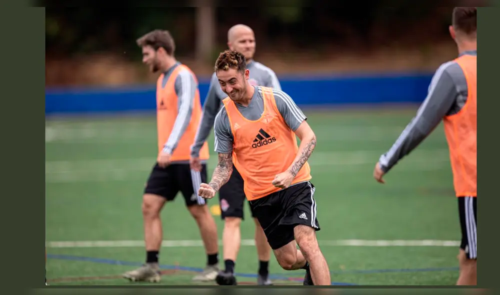 Toronto FC derrotó 2-1 a Atlanta United y es el campeón de la Conferencia Este de la MLS Toronto FC derrotó 2-1 a Atlanta United y es el campeón de la Conferencia Este de la MLS