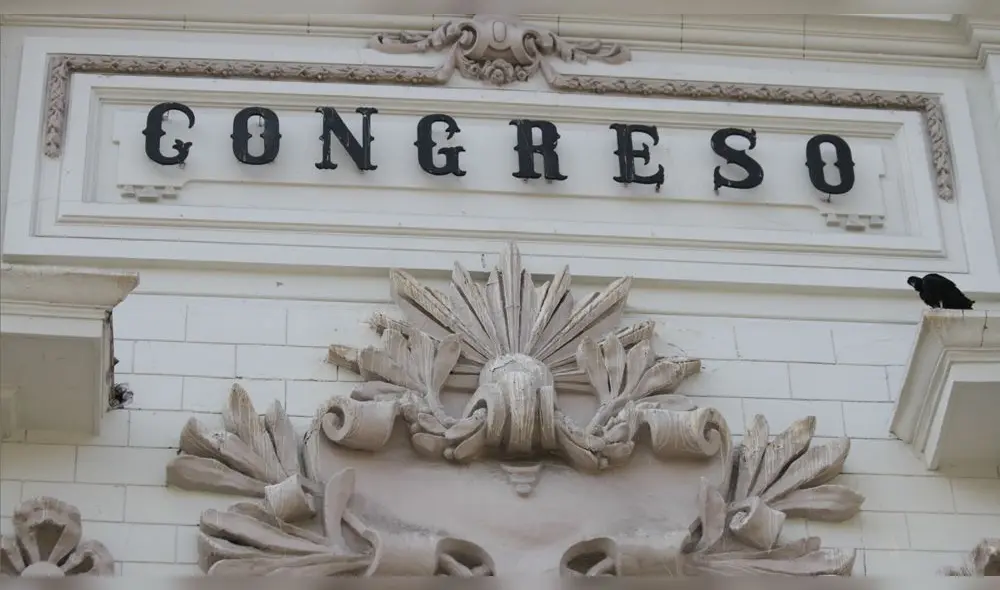 Tras el referéndum, los partidos no pueden hacer propagandas en tv o radio de manera particular. Foto: La República.