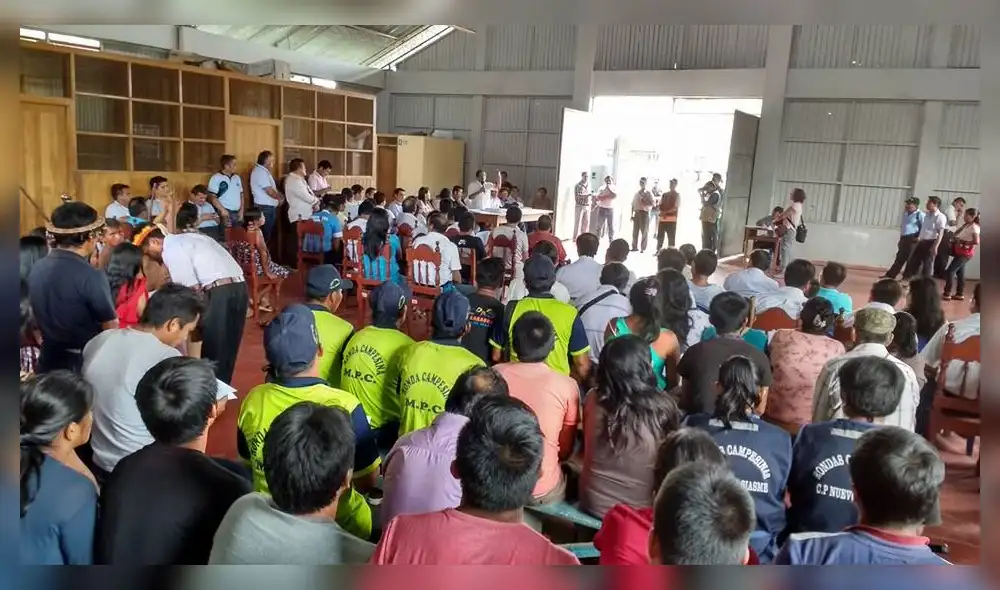 Congresista Marita Herrera y funcionarios son retenidos en provincia de Amazonas