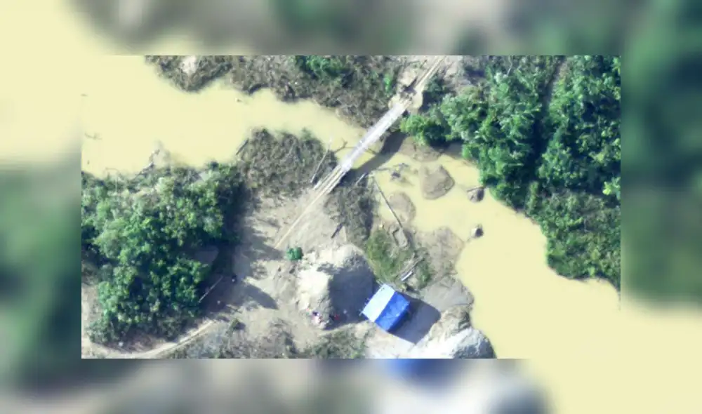 Terribles imágenes que la FAP captó en zonas donde opera la minería ilegal[FOTOS] 